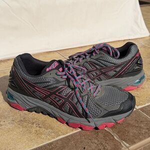 ASICS Size 9 Women’s Gel Gray Grey & Pink Running Tennis Shoes